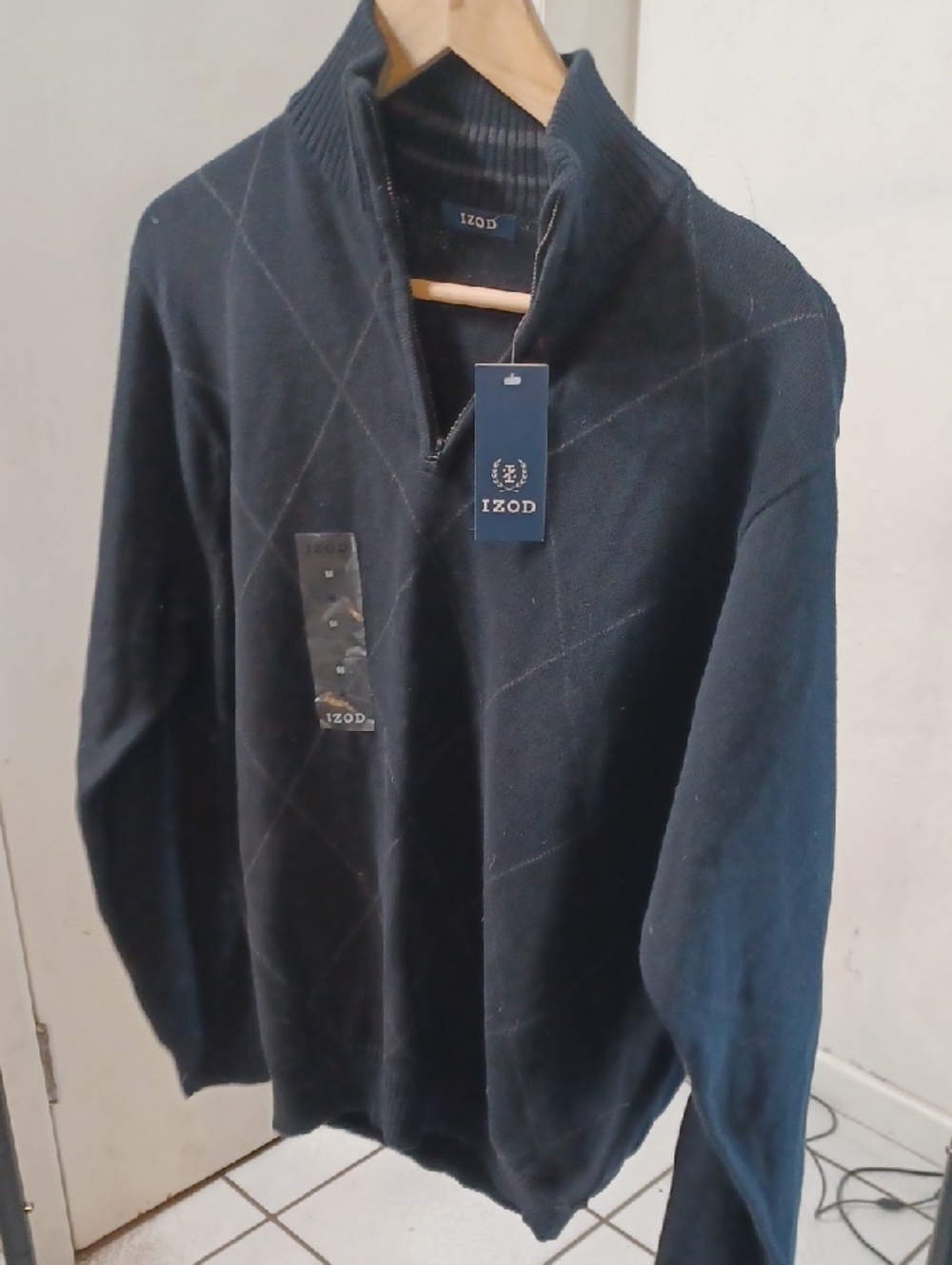 IZOD Men’s Navy Zip-Front Argyle Knit Sweater